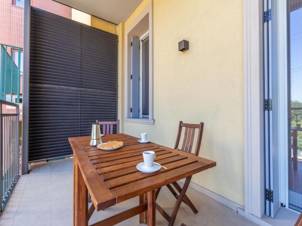 The Best Rent - Spacious Three-Bedroom Apartment With Terrace Milánó Kültér fotó