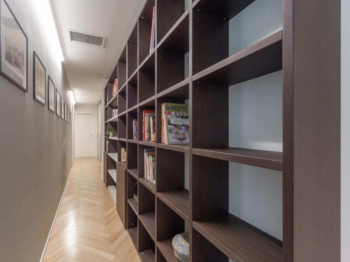 The Best Rent - Spacious Three-Bedroom Apartment With Terrace Milánó Kültér fotó