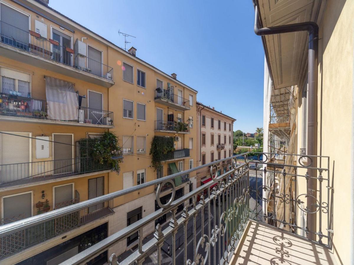 The Best Rent - Spacious Three-Bedroom Apartment With Terrace Milánó Kültér fotó